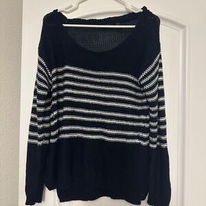 RDI Navy Blue and White Crew Neck Sweater